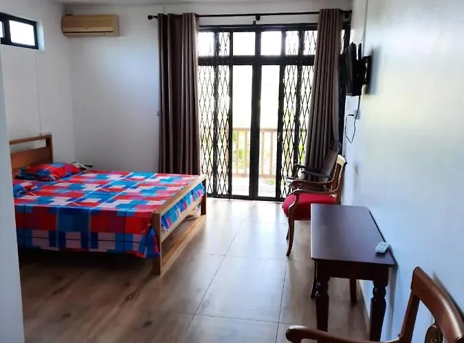 Comfortable Apartment In Blue Bay With Shared Pool