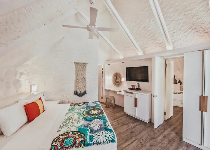 Flic en Flac hotels near Casela Nature Leisure Park