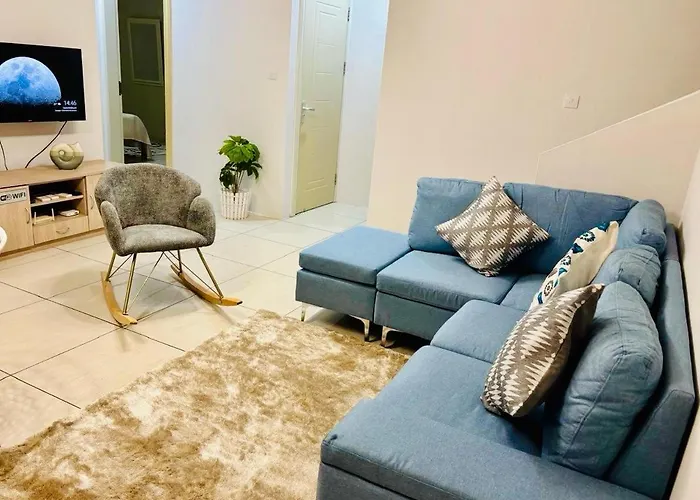 Ocean Mist - Stunning 3-Bedroom Apartment With Private Rooftop Terrace & Gorgeous Pool Flic-en-Flacq acceptant les animaux