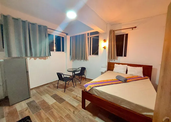 Latanier Beach Hotel Grand Baie