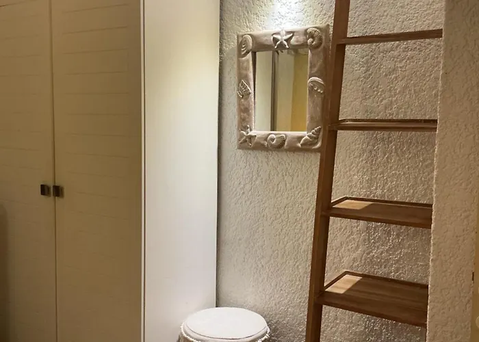 Fantastic Spacious Beachfront Villavacances Grand Baie