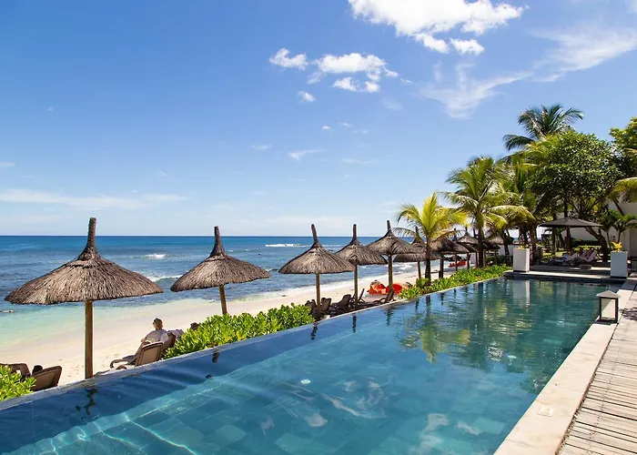 Hotels in Pointe aux Piments