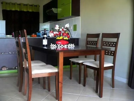 Boutique Appartement Les Lauriers à Flic-en-Flacq